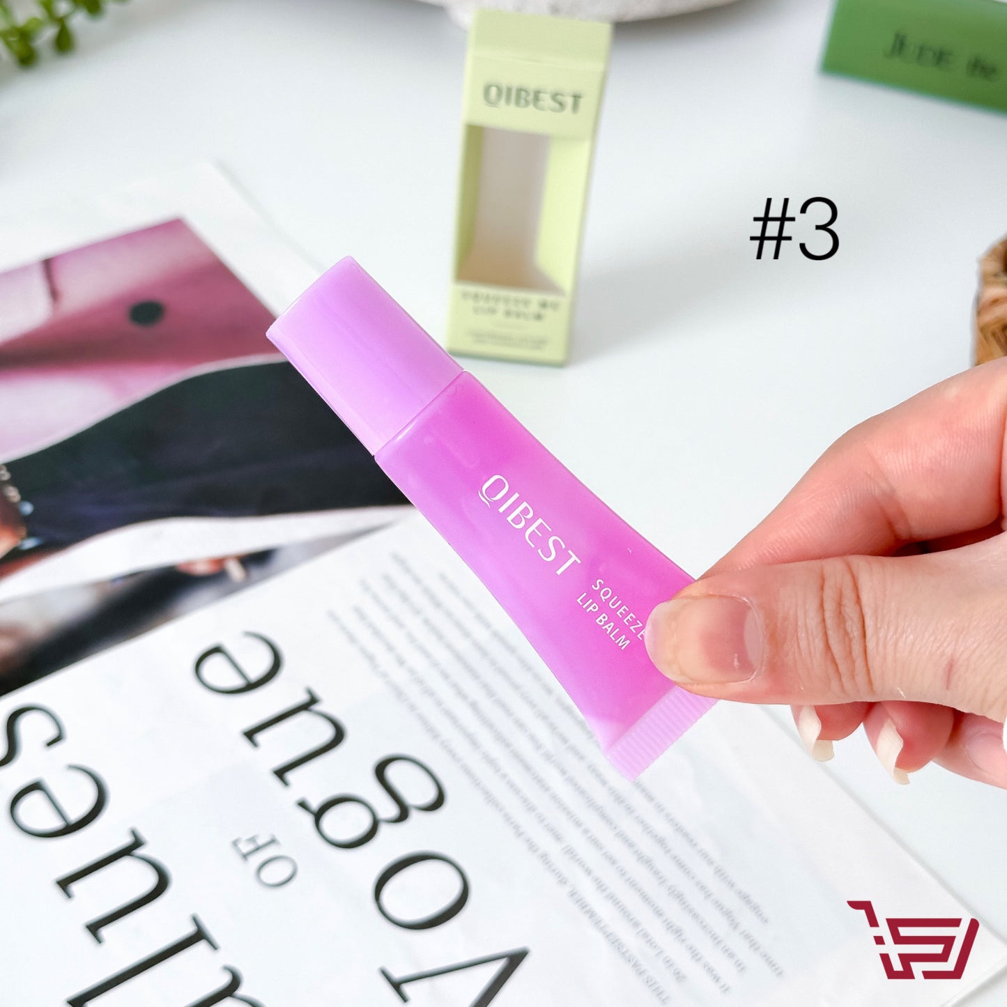 ملمع شفاه lip gloss