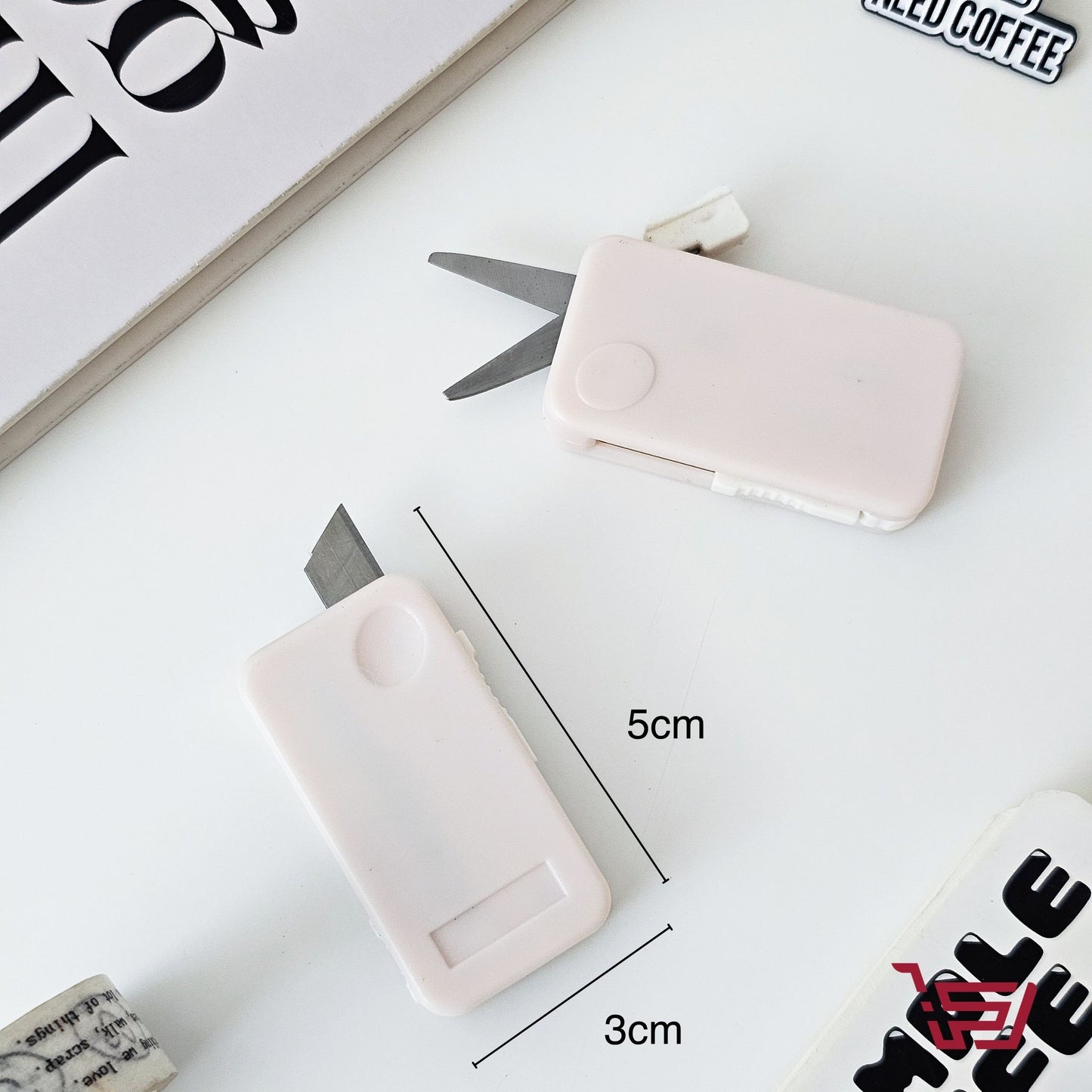 شفرة ورق صغيرة