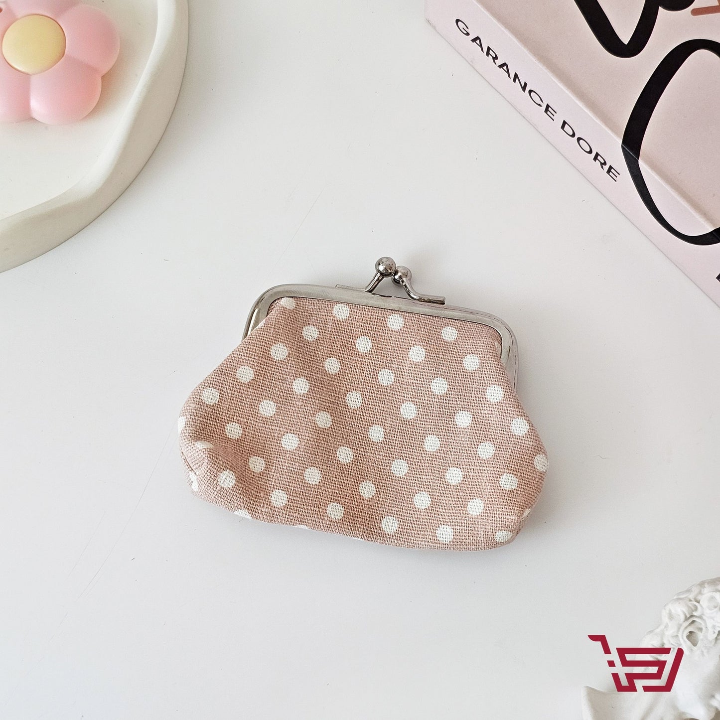 محفظة نقود صغيرة