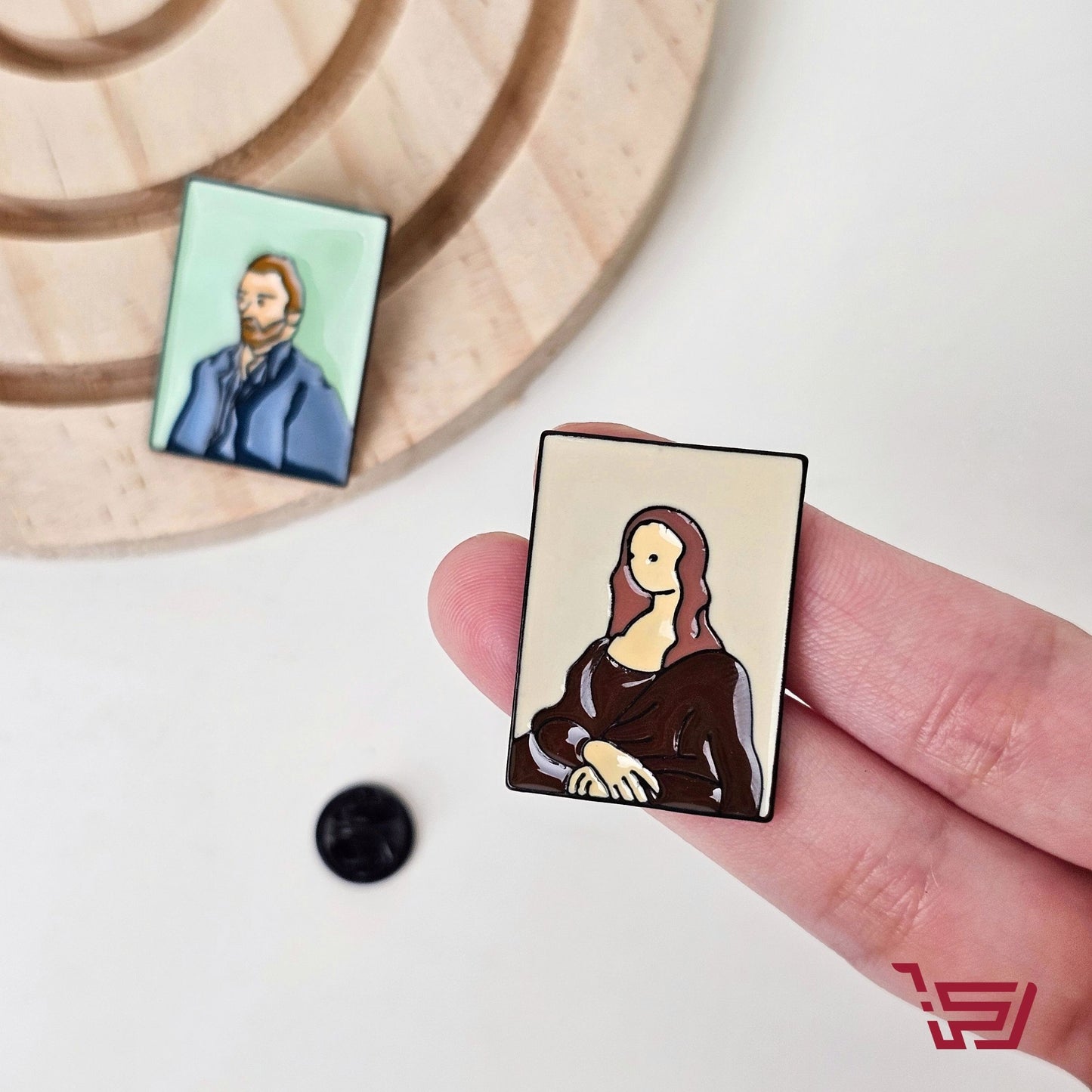 بروشات لوحات عالمية