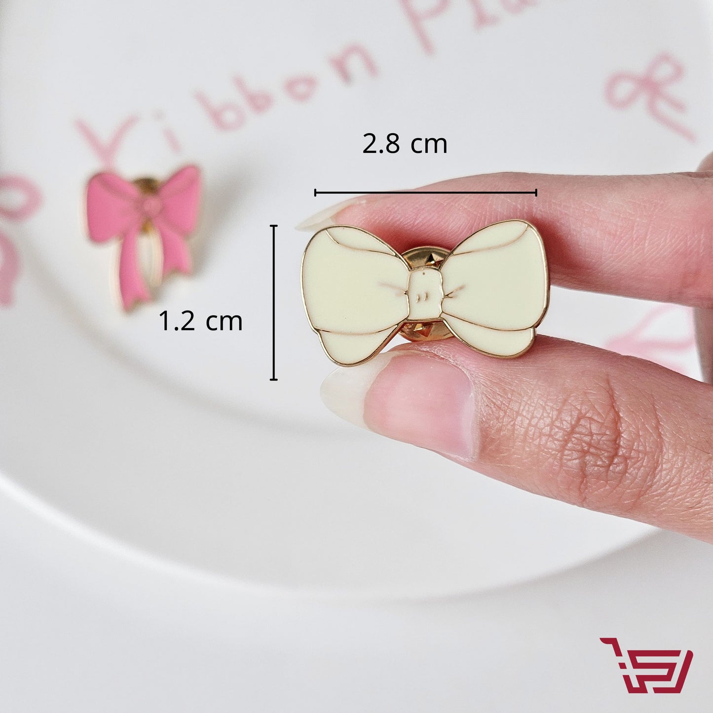 بروش فيونكة صغير