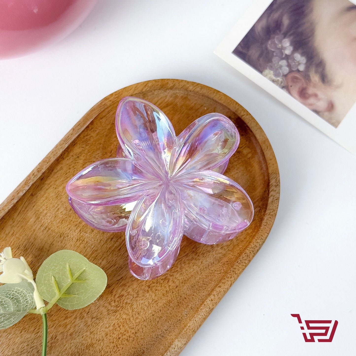 قراصة شعر الورد شفافة