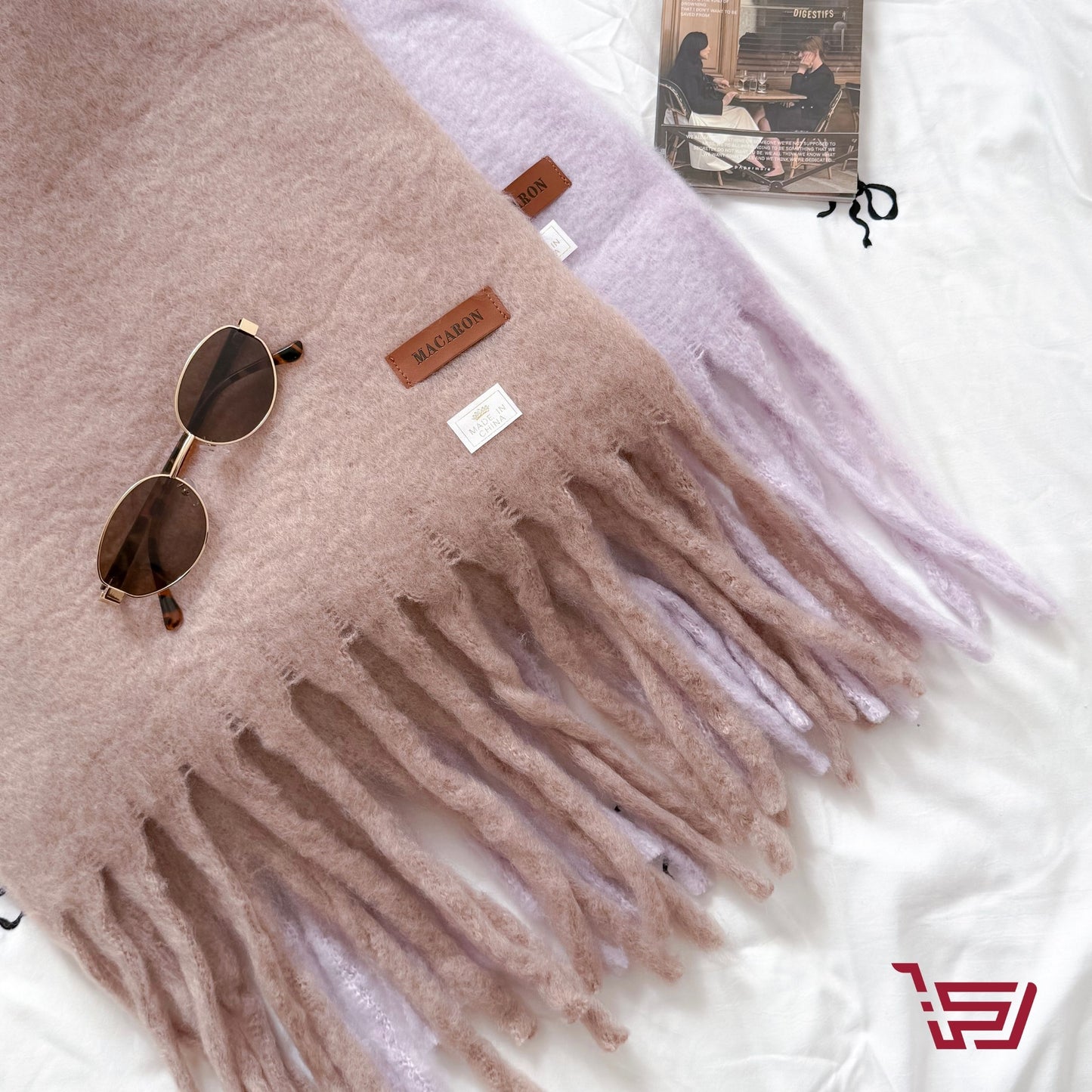 وشاح صوف كبير