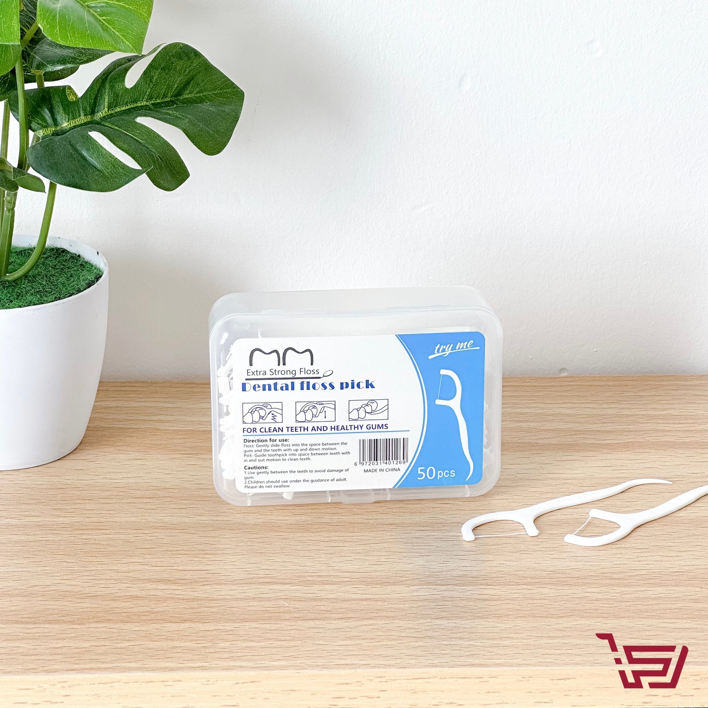 اعواد تنظيف الاسنان