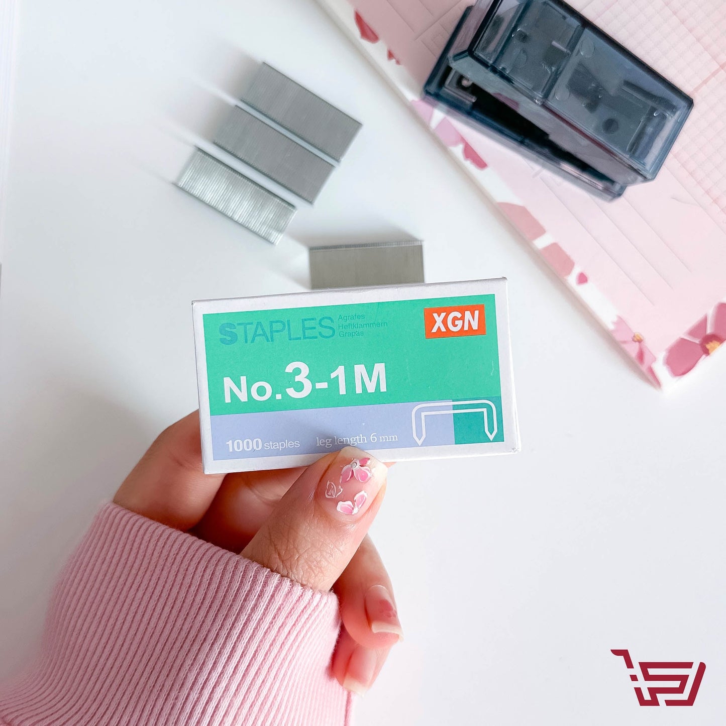 كابسة ورق مع كلبسات