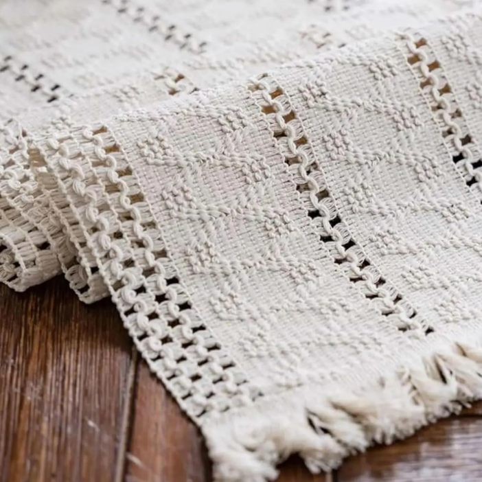 مفرش طاولة بوهيمي