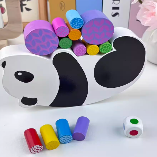 لعبة توازن على شكل باندا