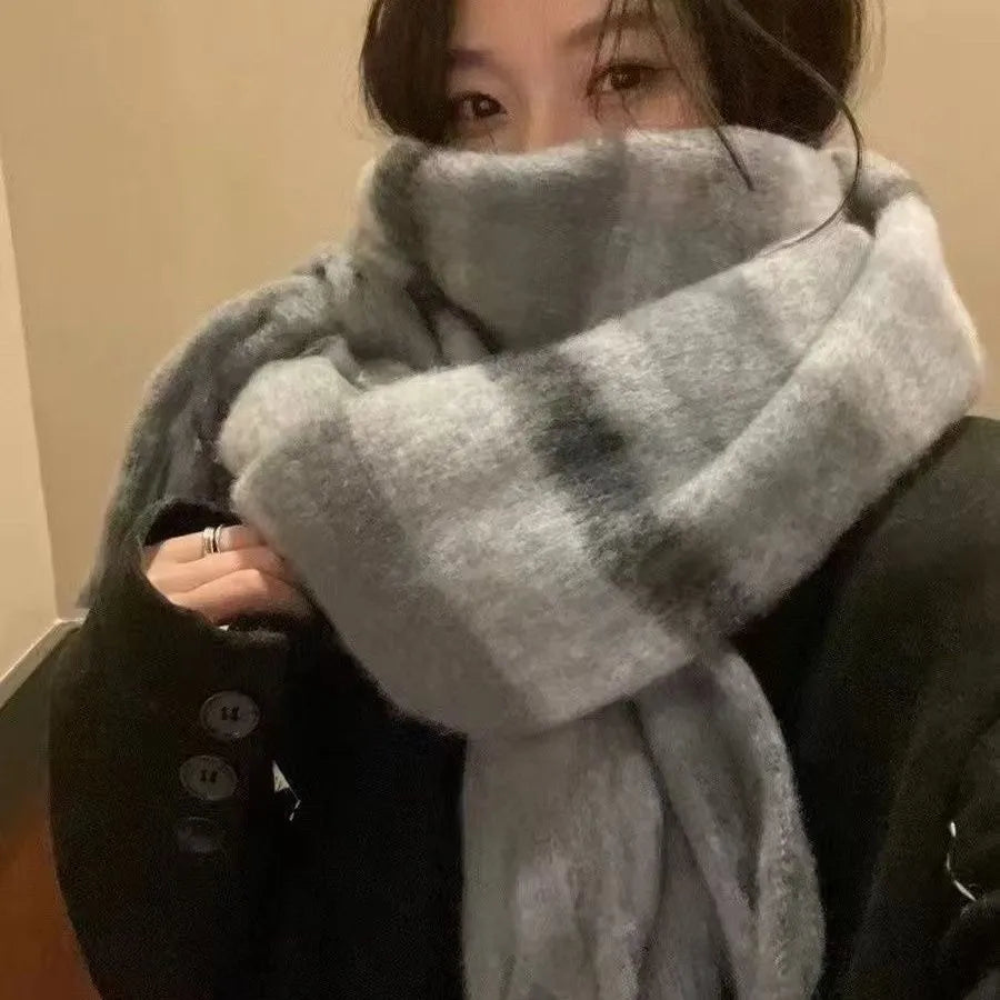 وشاح صوف كاروهات كبير