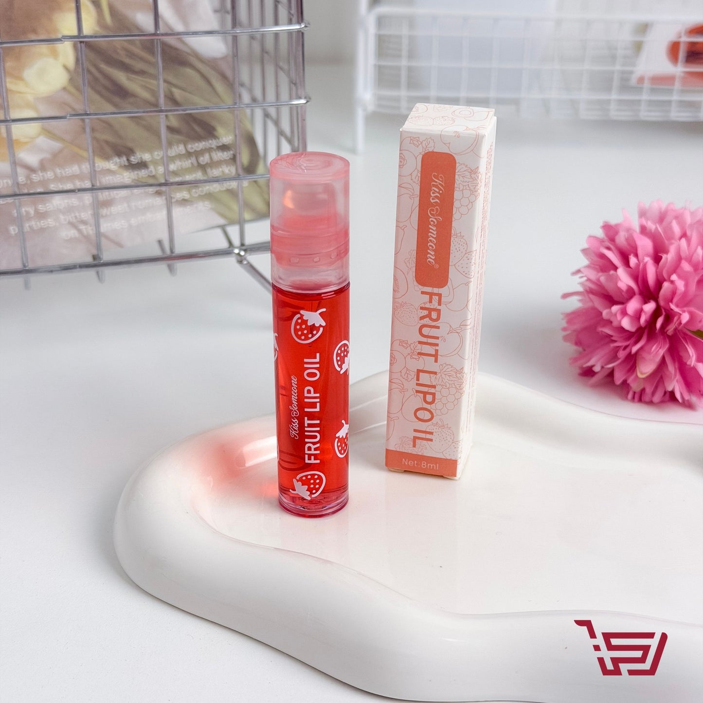 زيت للشفاه بنكهات الفاكهة