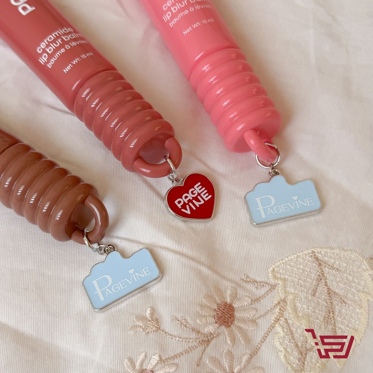 ملمع شفاه  Lip gloss