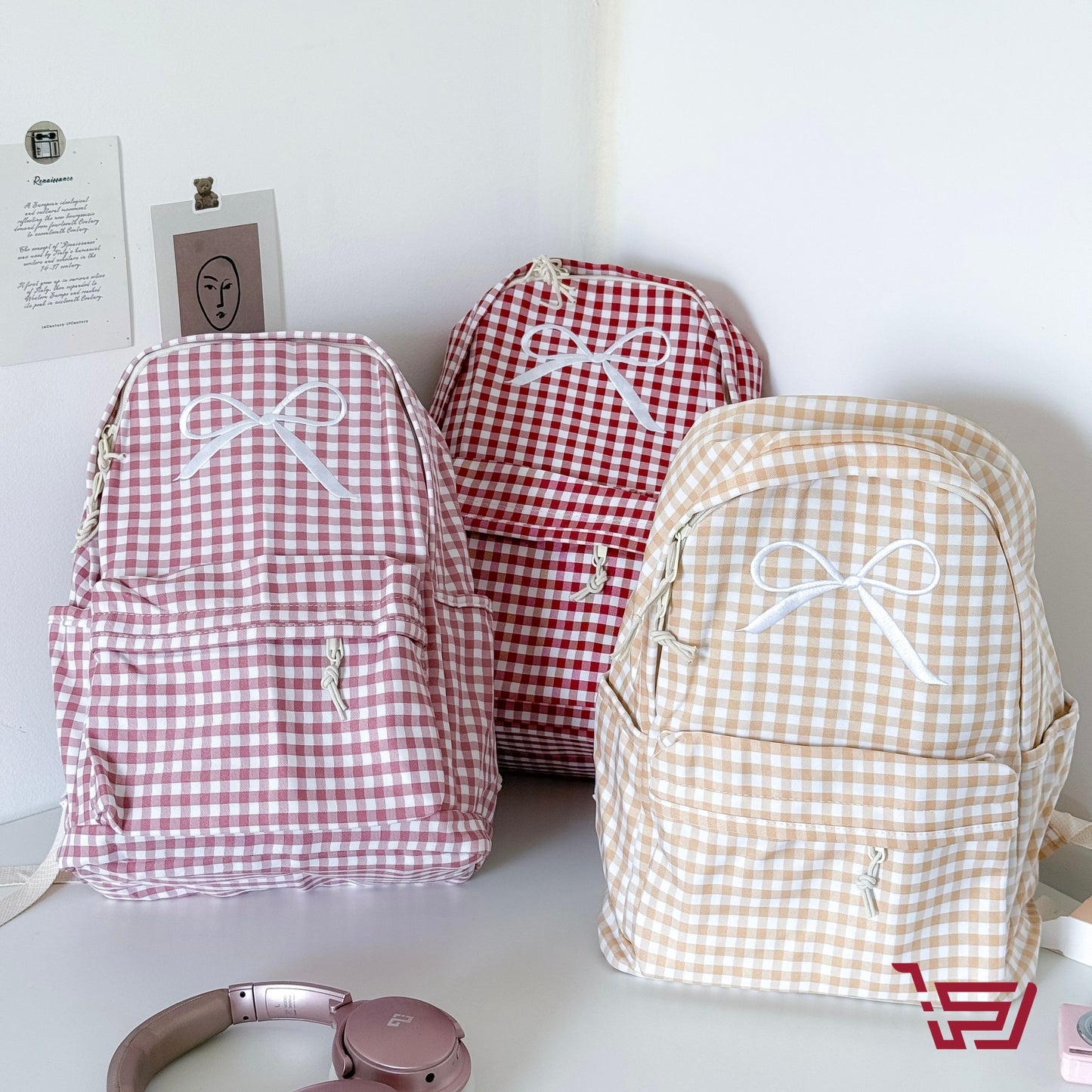 حقيبة ظهر الفيونكة