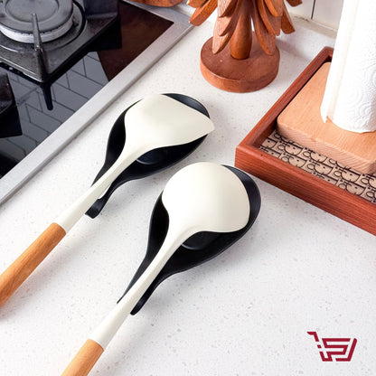 حاملة ملاعق