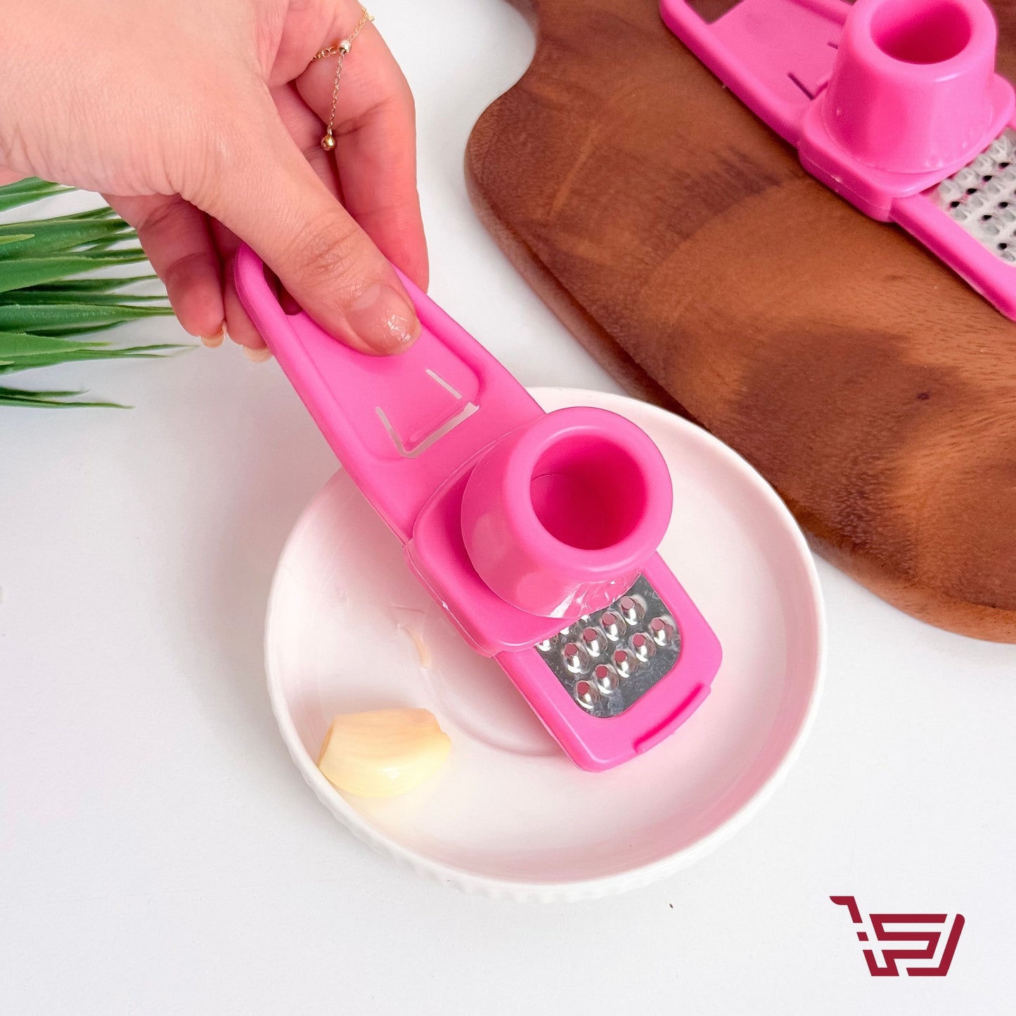 اداة هرس الثوم