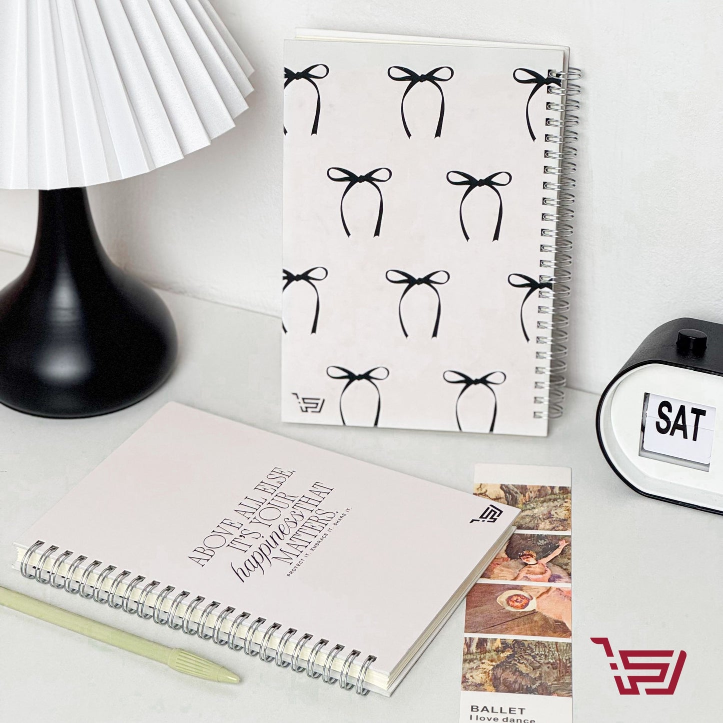 دفتر A5 فيونكة سوداء