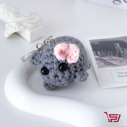 ميدالية الفأرة حياكة  I'm just a girl