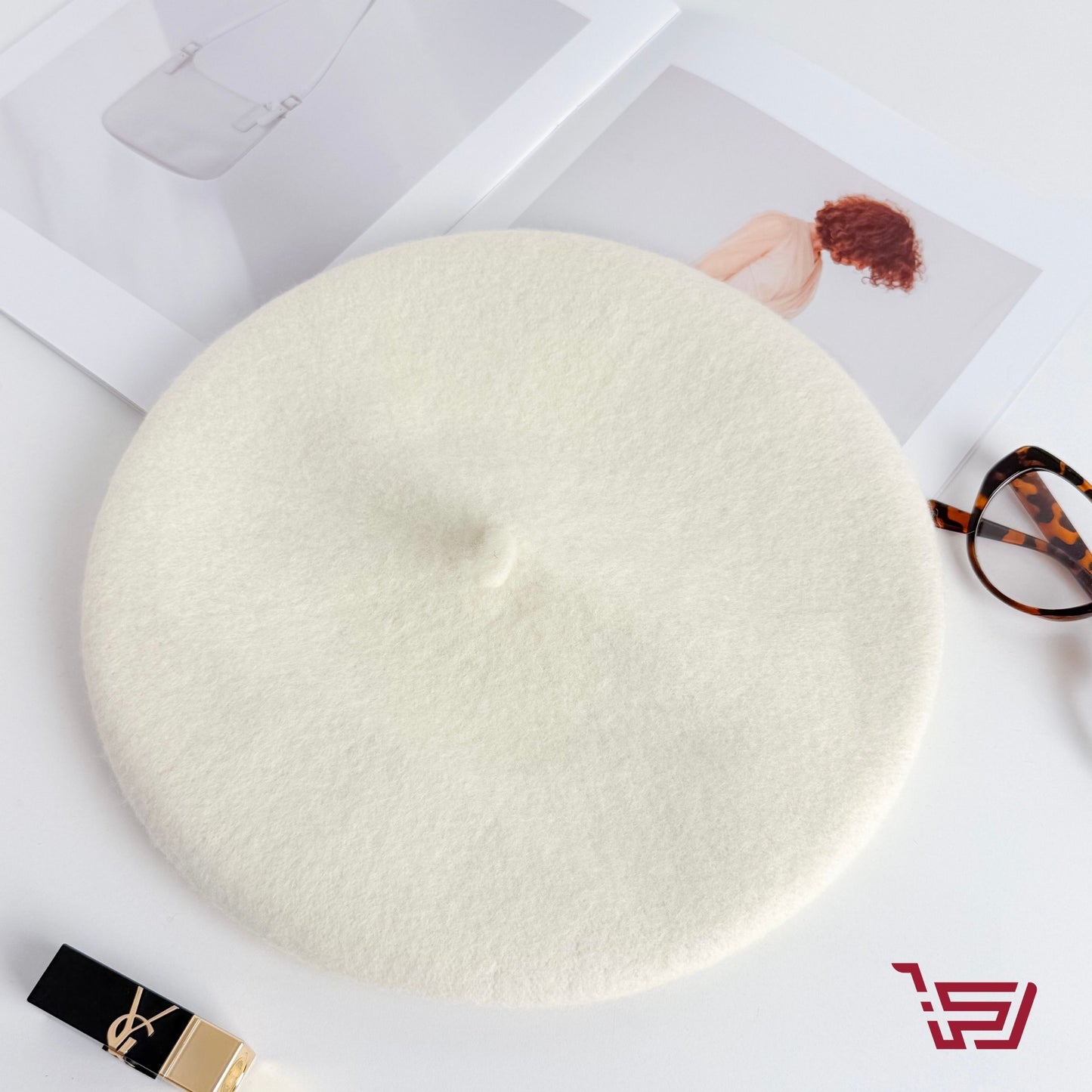 قبعة صوف فرنسية