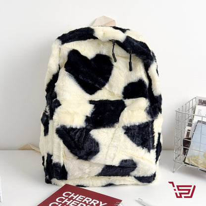 حقيبة ظهر فرو منقطة