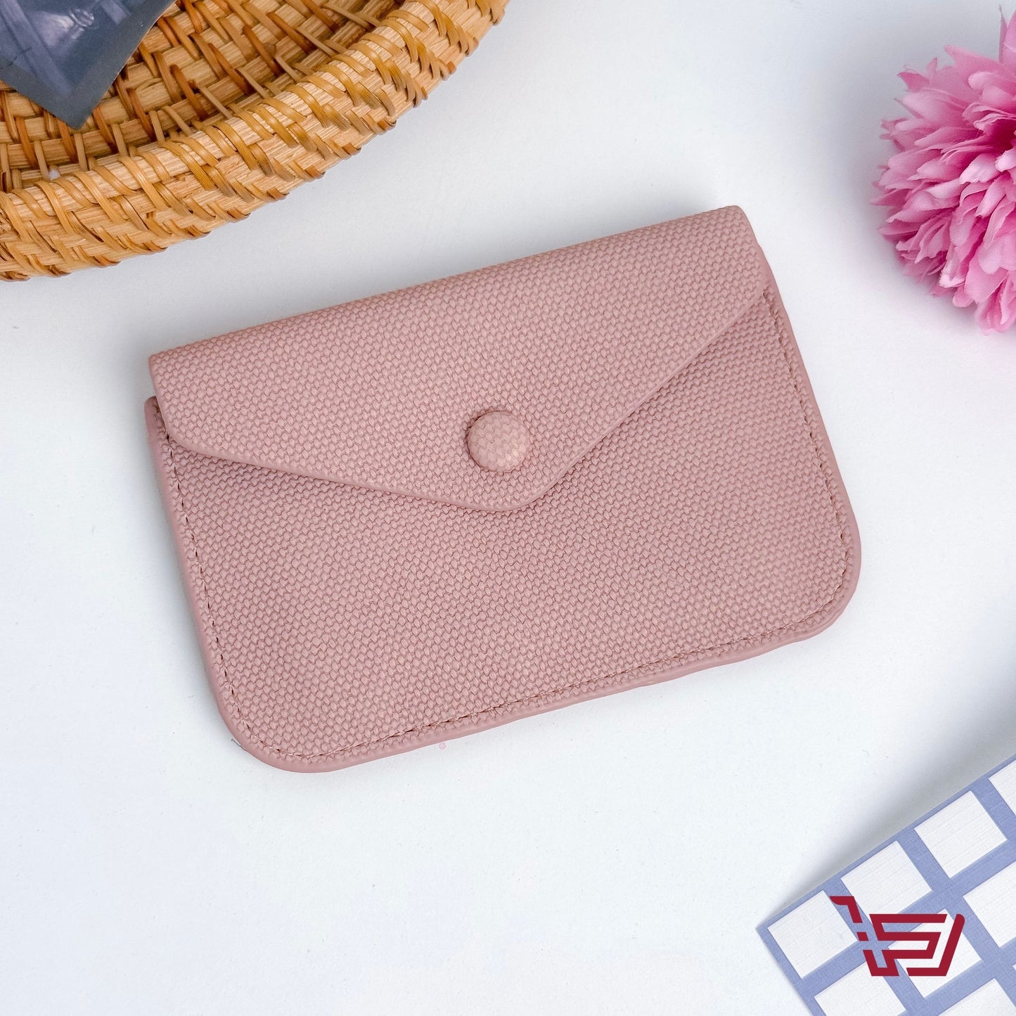 محفظة نقود وبطاقات