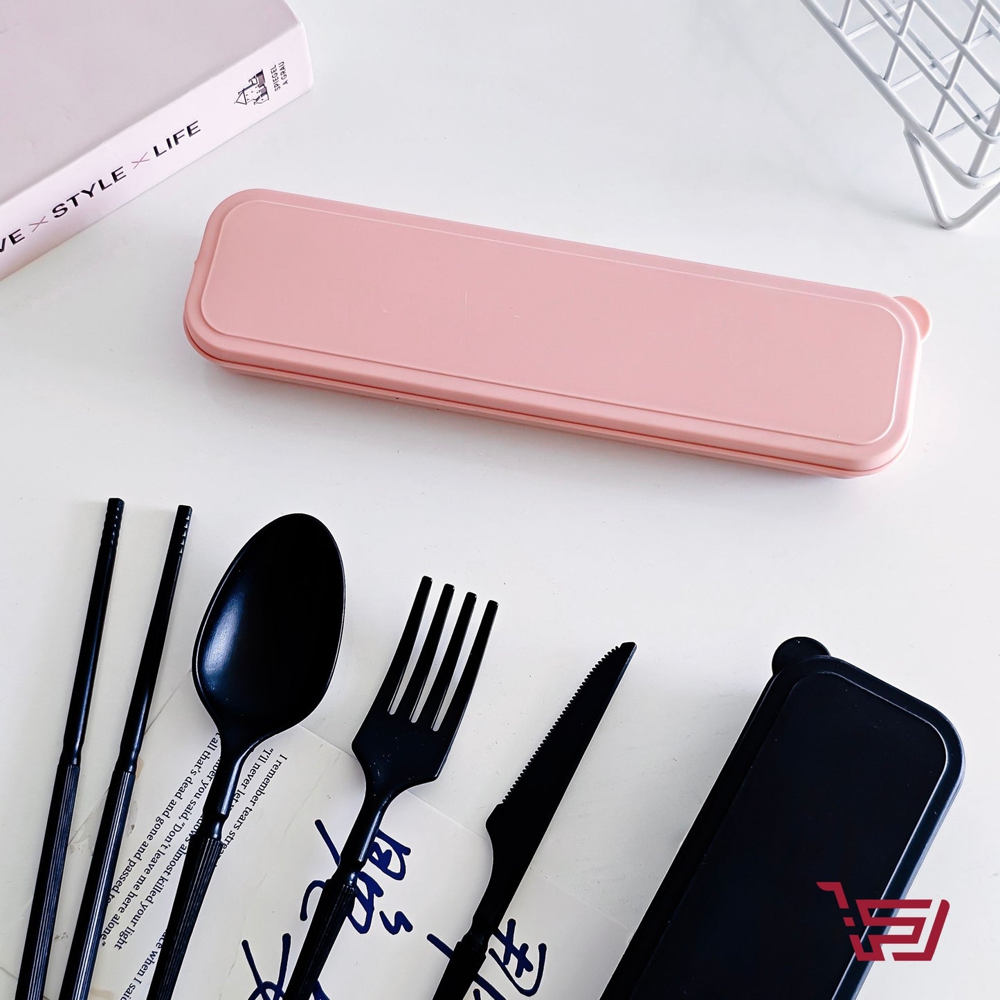 سيت ادوات طعام بلاستك