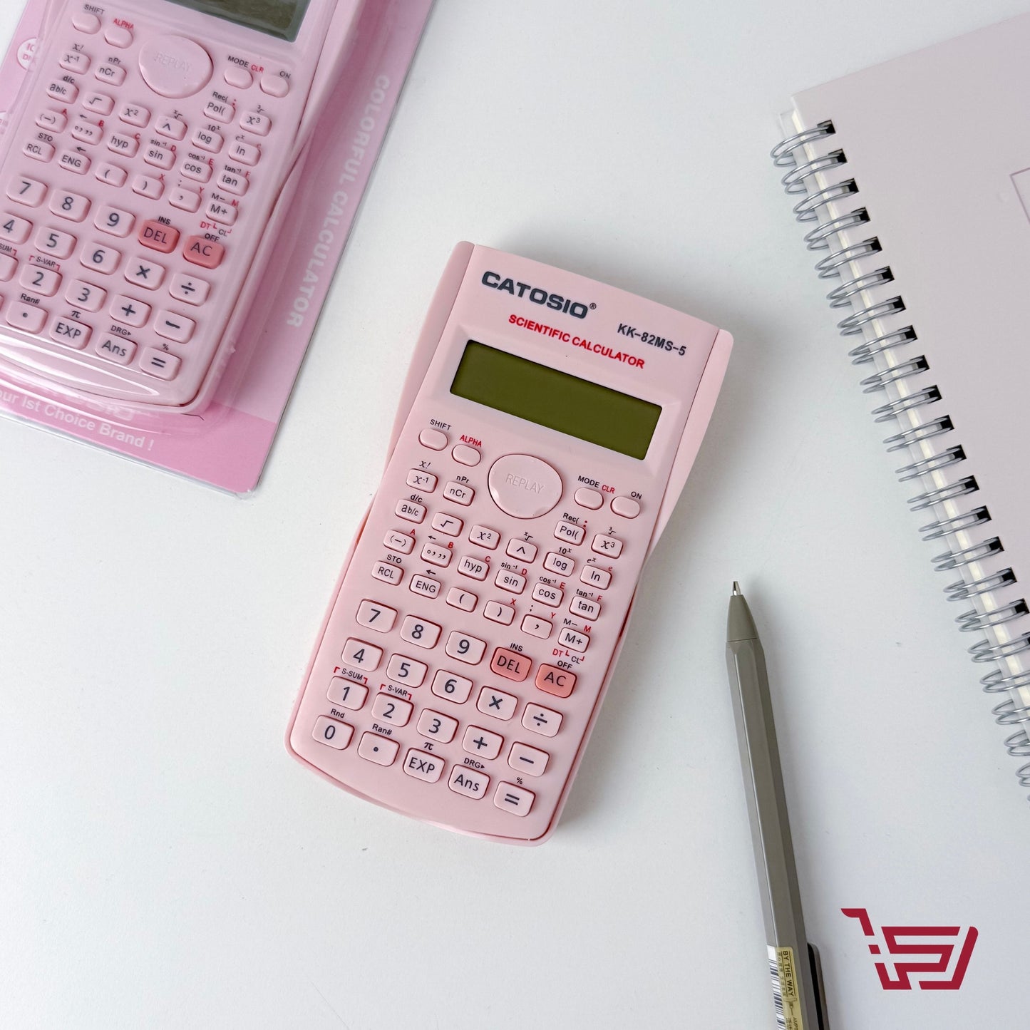 الة حاسبة علمية