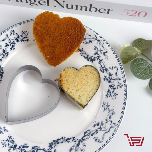 سيت قوالب كيك صغيرة قلوب