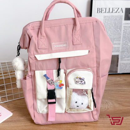 حقيبة ظهر مع مدالية الدب