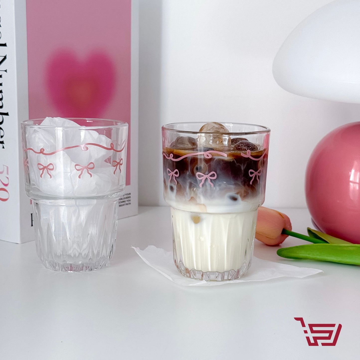 كوب زجاج فيونكة