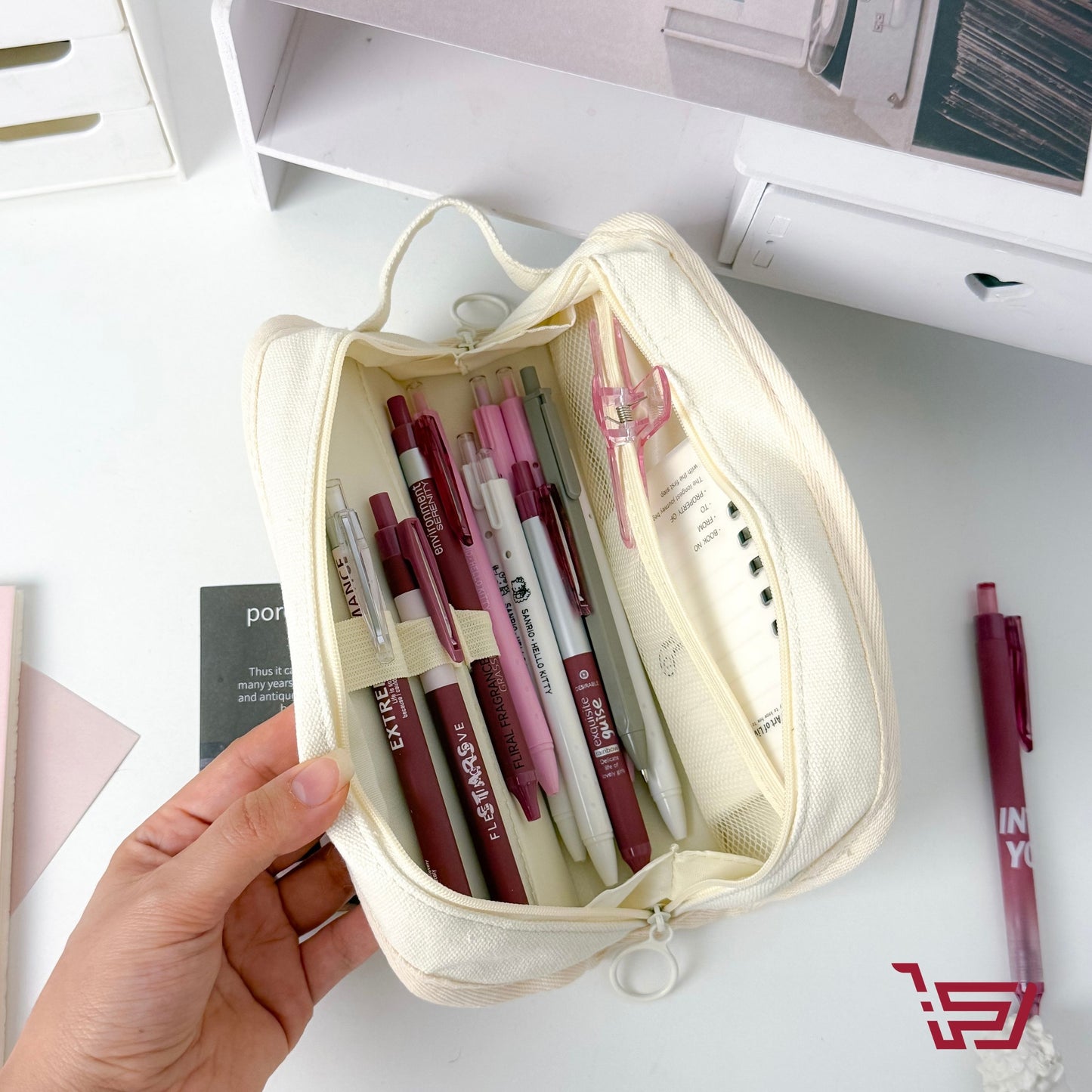 محفظة اقلام