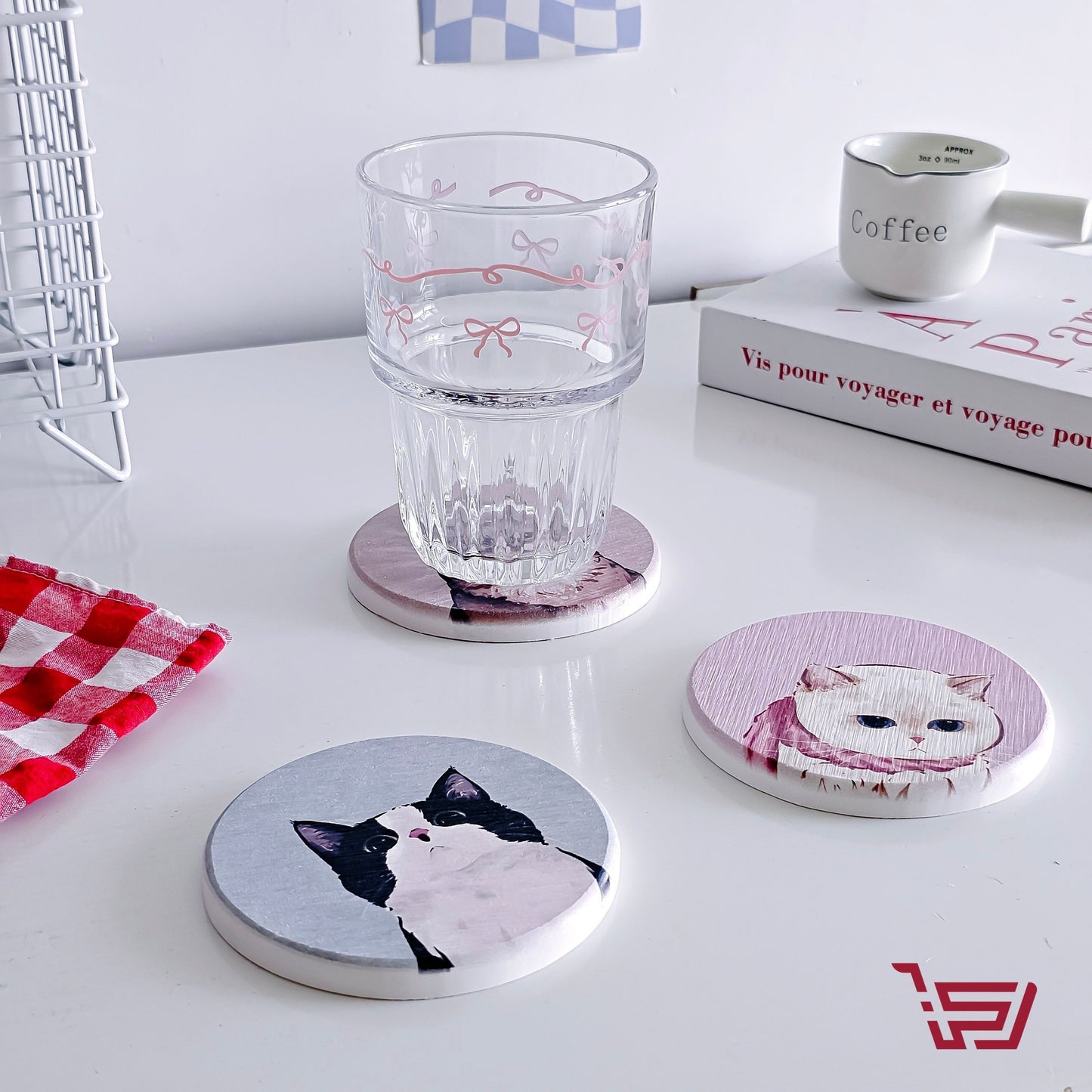 قاعدة كوب القطط