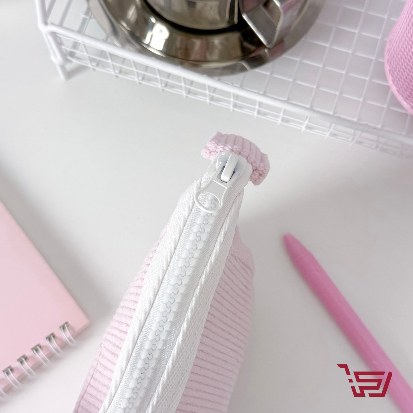 محفظة هيلو كيتي