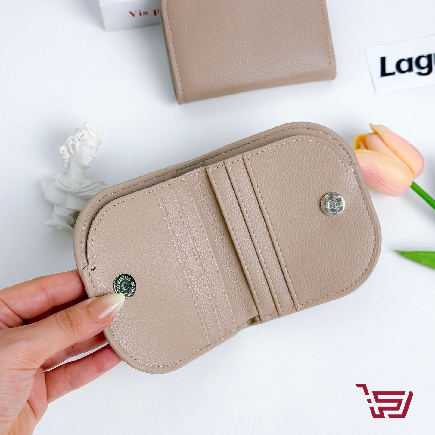 محفظة نقود صغيرة