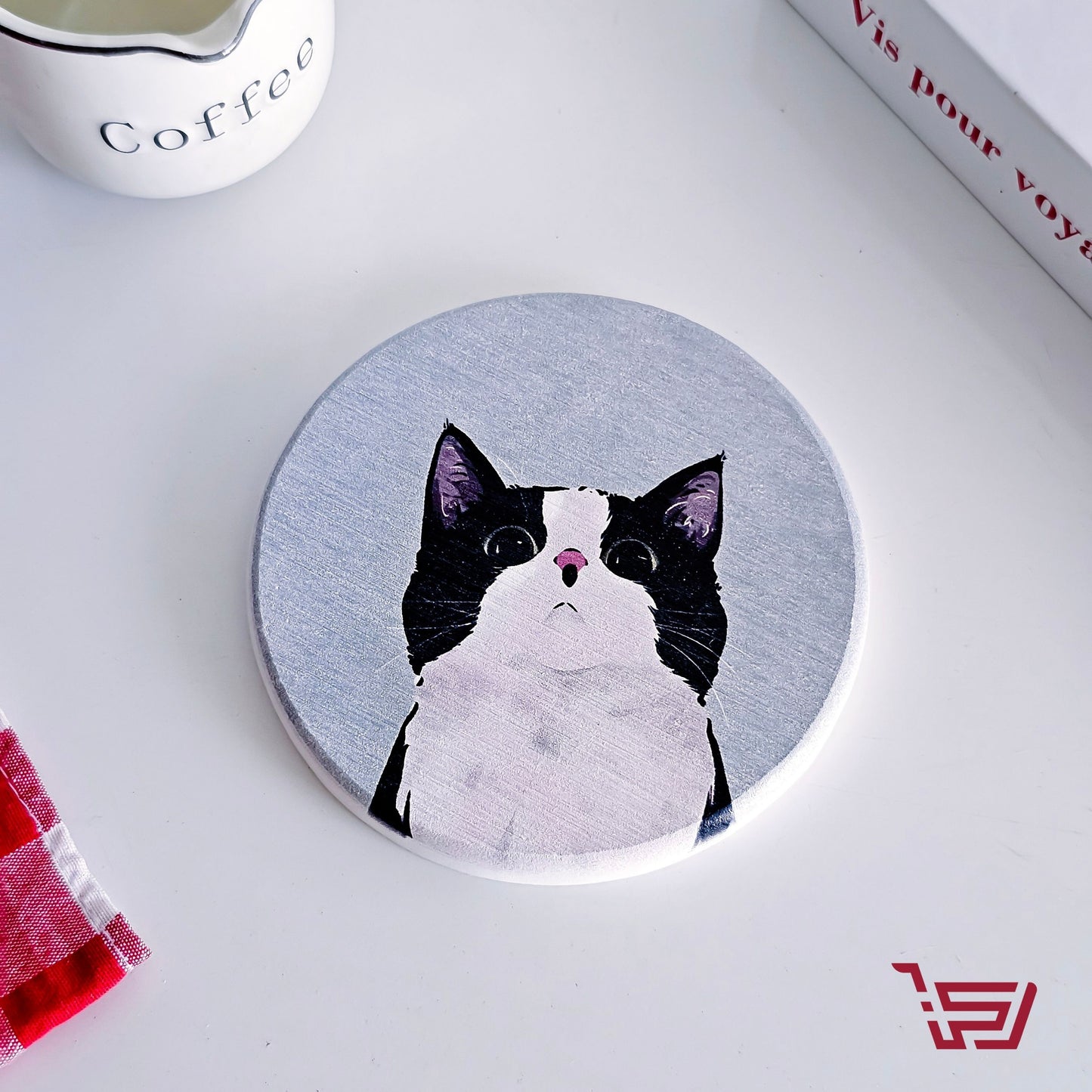 قاعدة كوب القطط