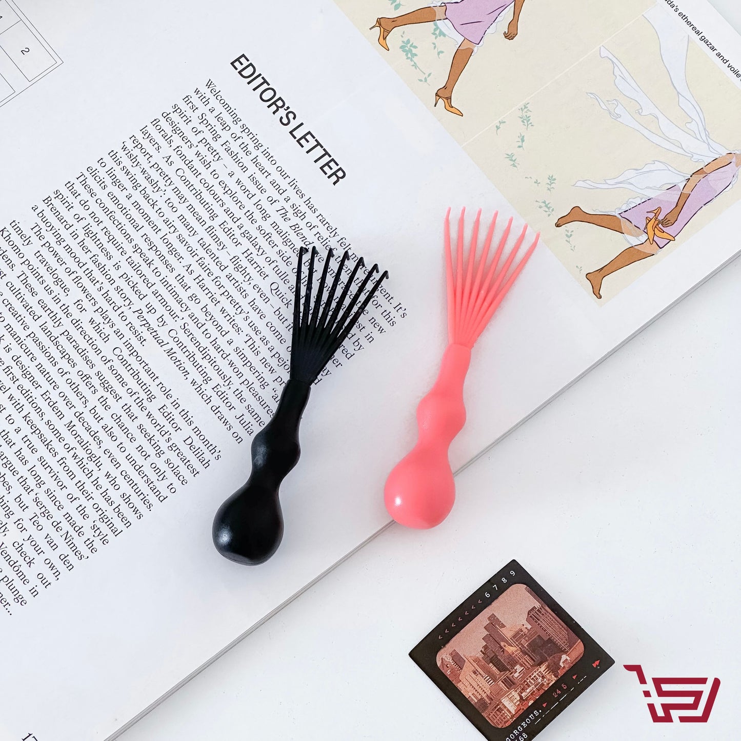 مشبك تنظيف فرشاة الشعر