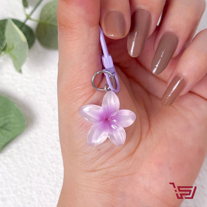 مدالية ورد صغيرة