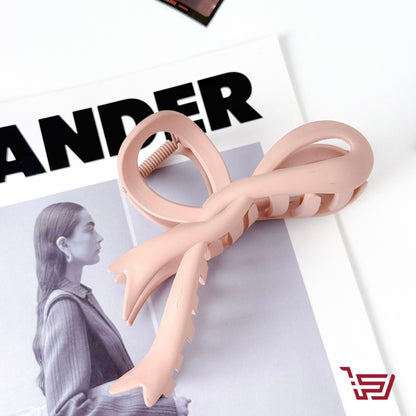 قراصة شعر الفيونكة