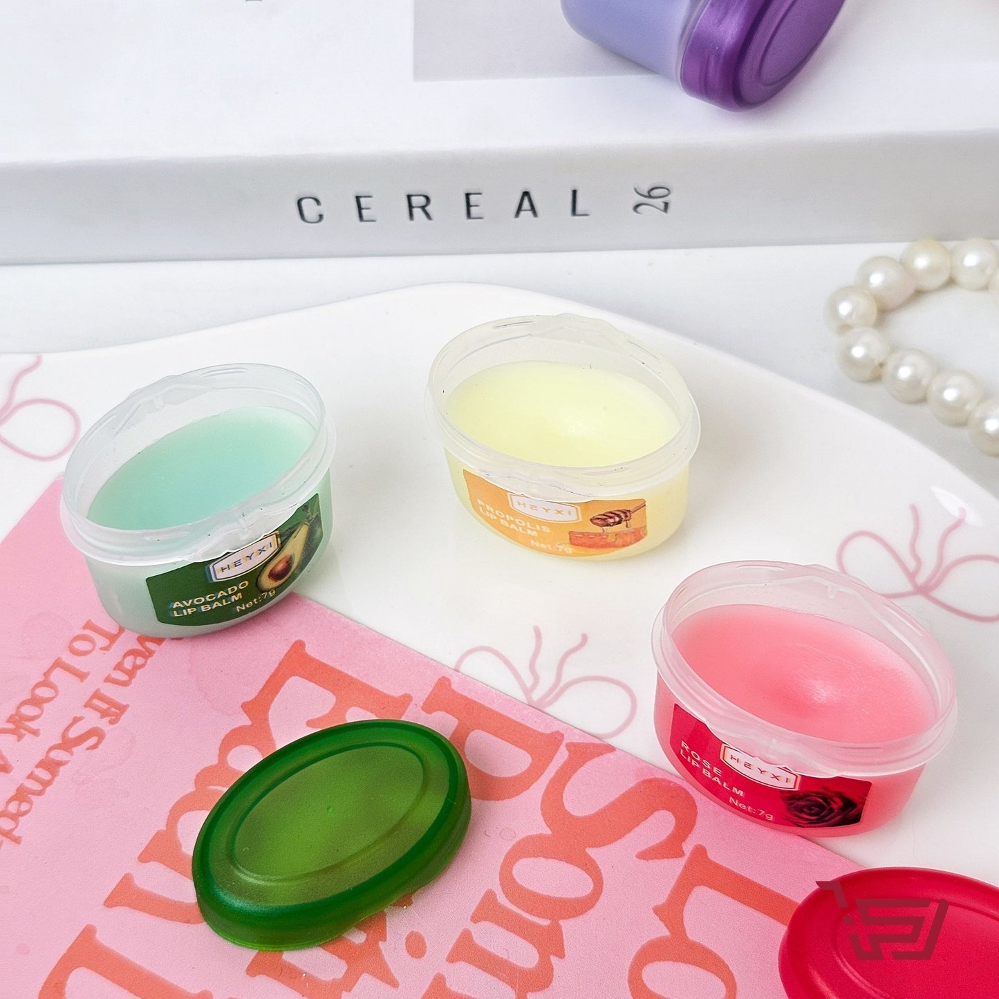 مرطب شفاه بنكهة الفواكة