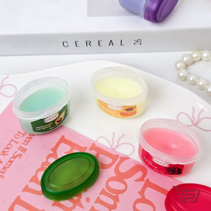 مرطب شفاه بنكهة الفواكة