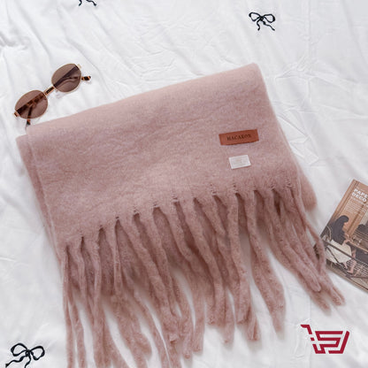 وشاح صوف كبير