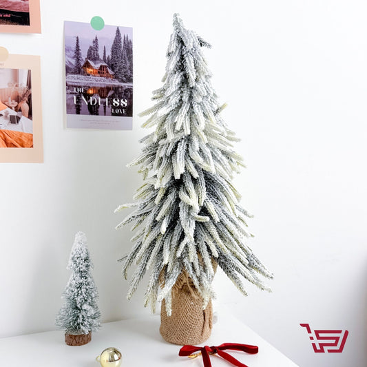 شجرة كريسمس صغيرة