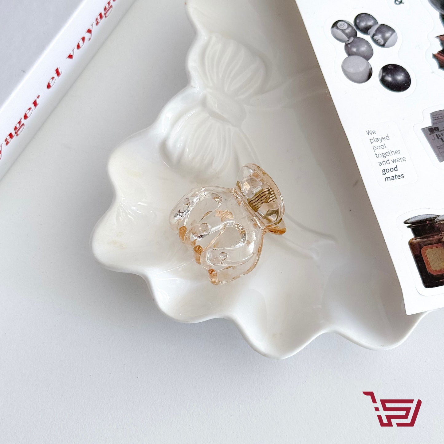 قراصة شعر صغيرة ponytail