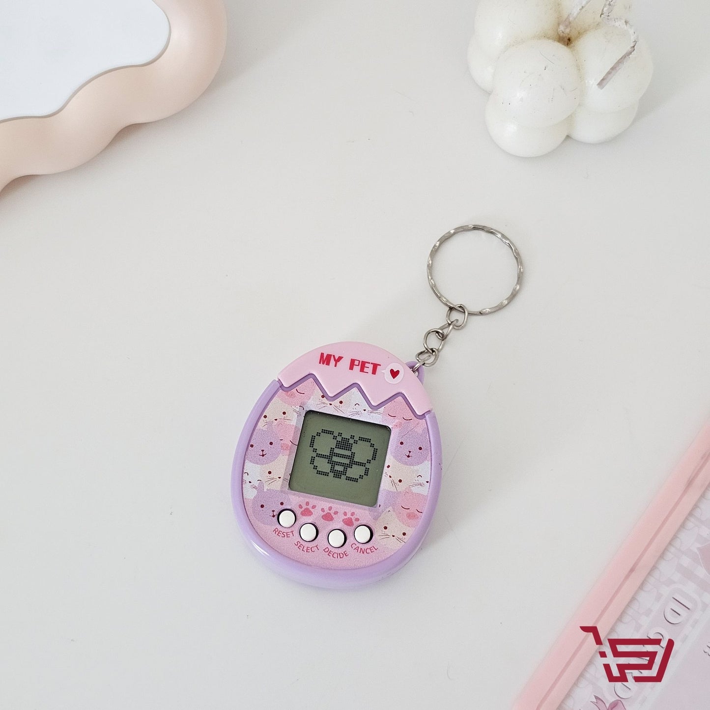 مدالية و جهاز العاب صغير my pet