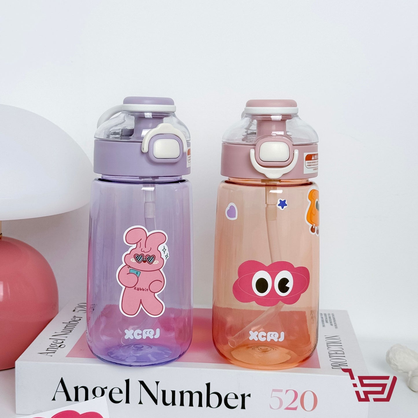 مطارة بلاستك مع ستكرات