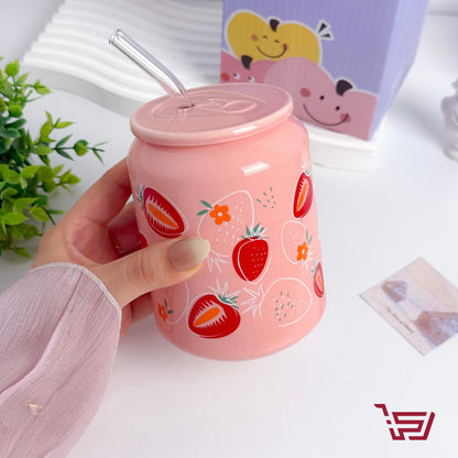 كوب سيراميك الفراولة مع غطاء وقصبة زجاج