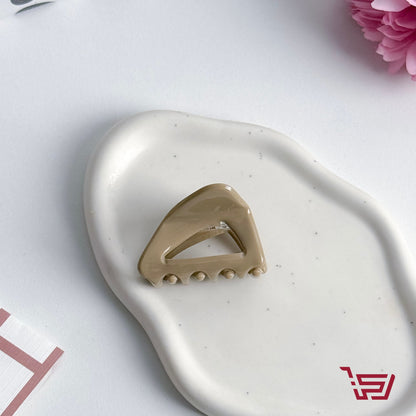 قراصة شعر صغيرة