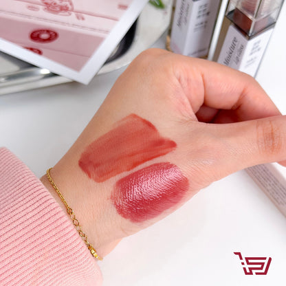 زيت للشفاه بنكهات الفاكهة