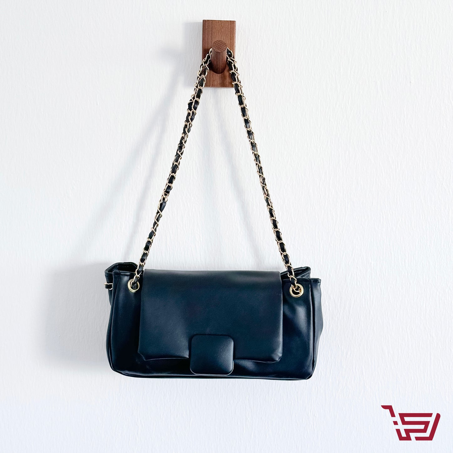 حقيبة يد صغيرة