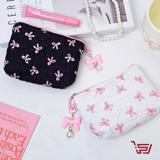 محفظة مكياج بطبفات الفيونكة