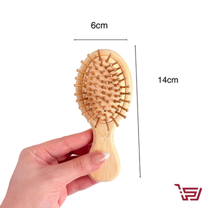 فرشاة شعر خشبية