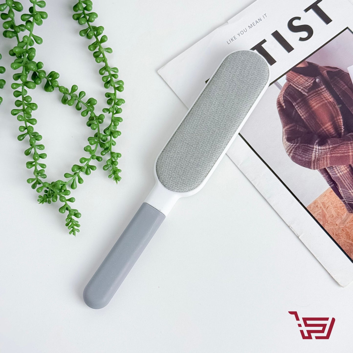 فرشاة ازالة الوبر اليدوية