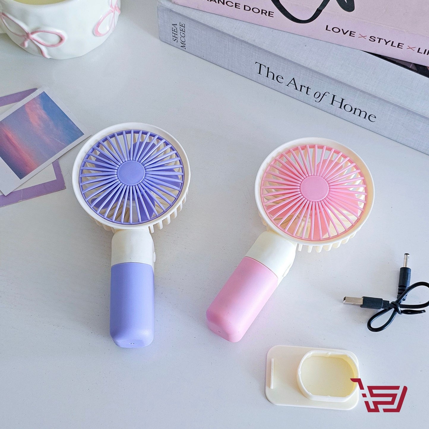 مروحة شحن يدوية صغيرة